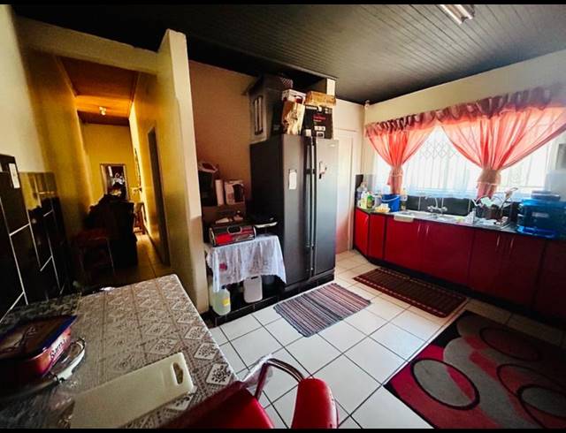 3 BEDROOM HOUSE FOR SALE IN VANDERBIJLPARK CW 3